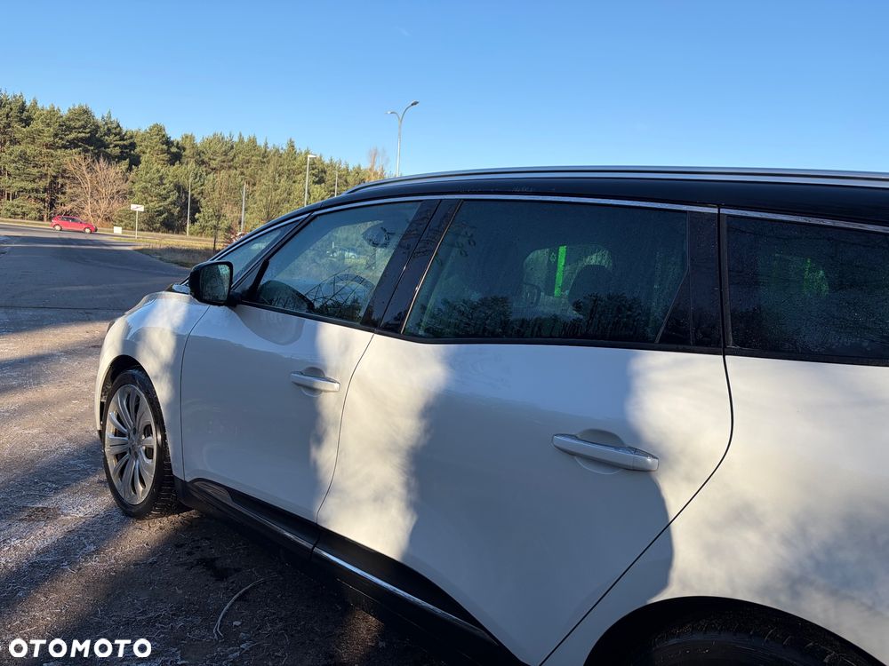 Renault Scenic 1.5 dCi Life - 12