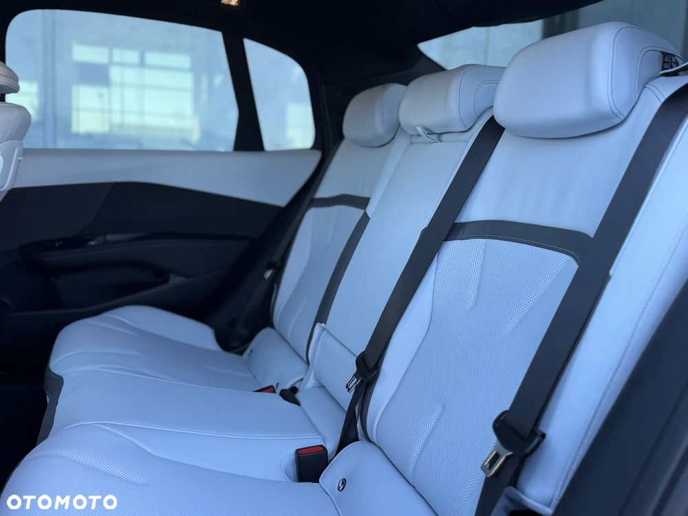 BMW i3 50 xDrive 113.4kWh - 36