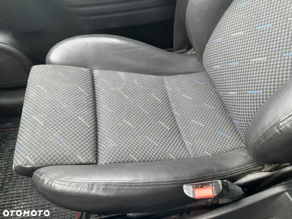 Fotele komplet RECARO OPEL Zafira A OPC 99-05r. - 5