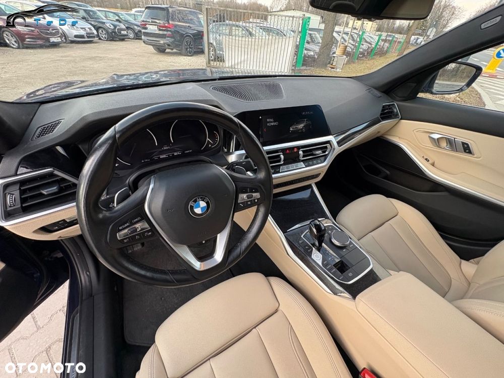 BMW Seria 3 330i GPF M Sport Shadow sport - 20