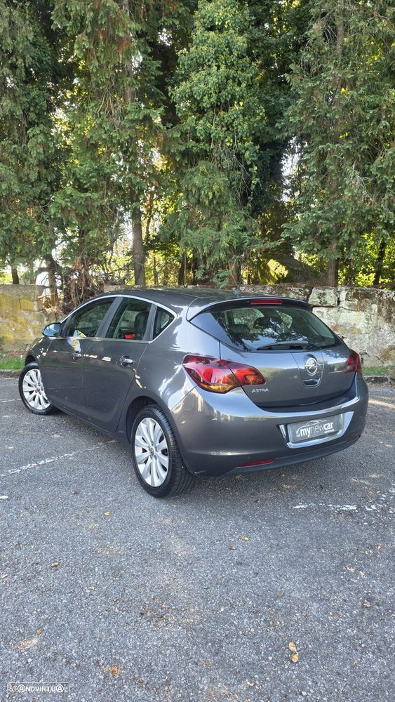 Opel Astra - 4