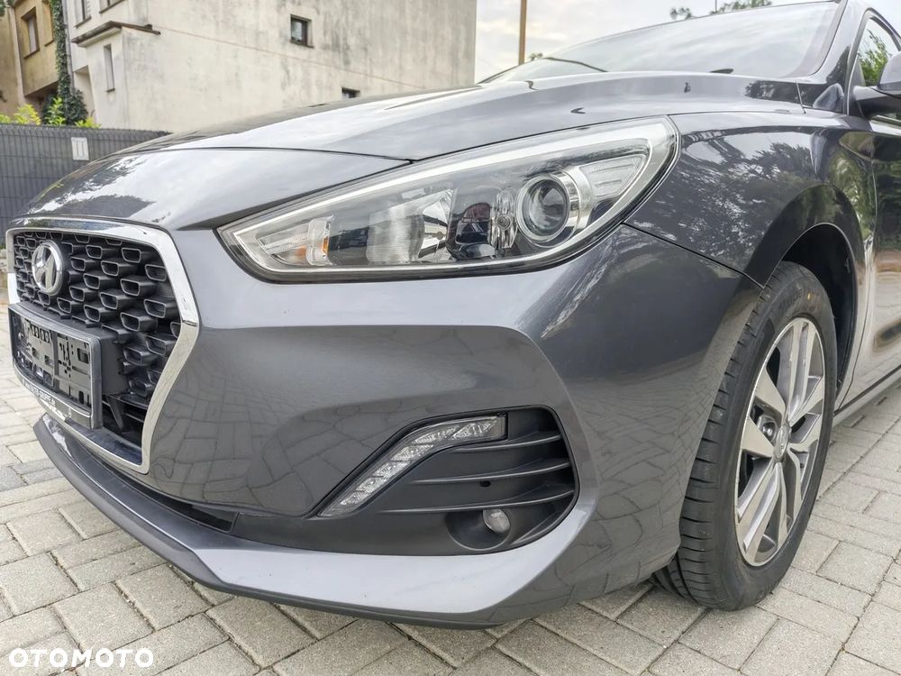 Hyundai i30 i30cw 1.4 Advantage - 22
