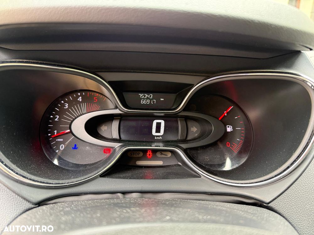 Renault Captur dCi Intens - 8