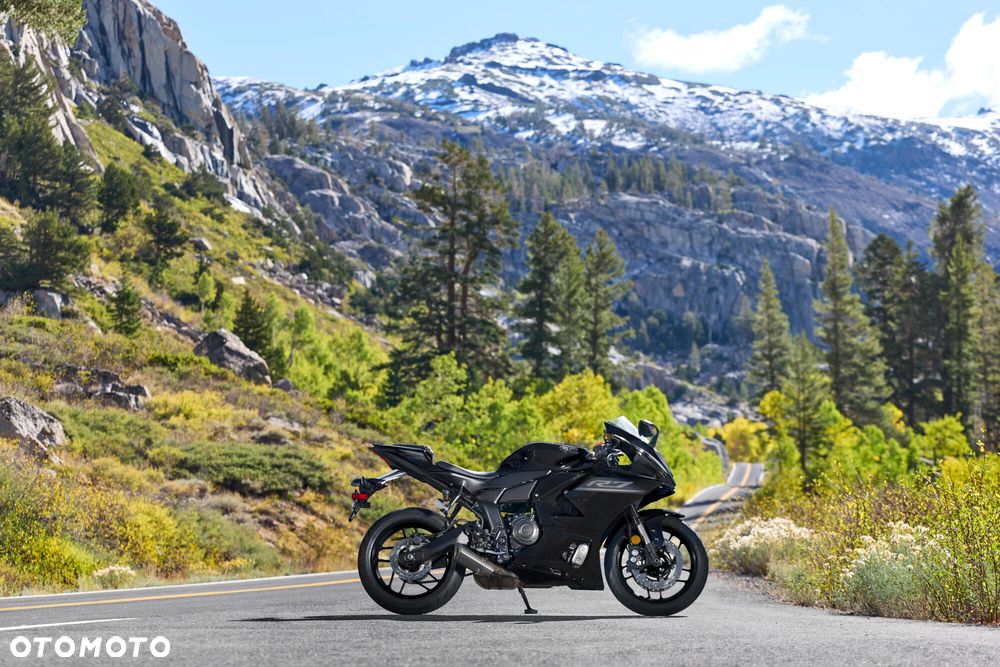 Yamaha R7 - 5