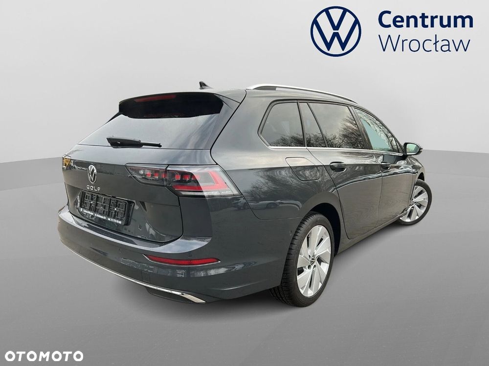 Volkswagen Golf Variant - 10