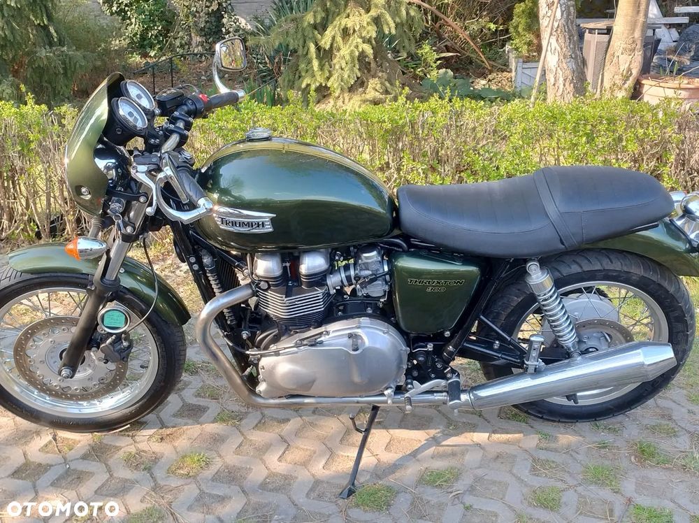 Triumph Thruxton - 16