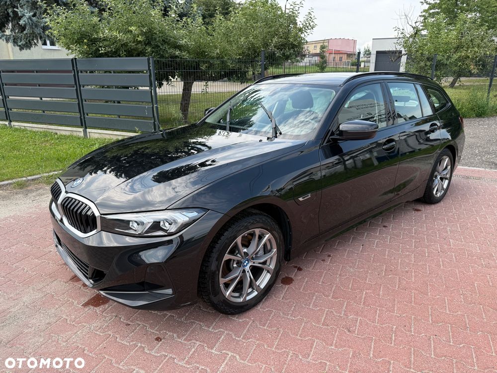 BMW Seria 3 320e PHEV sport - 7