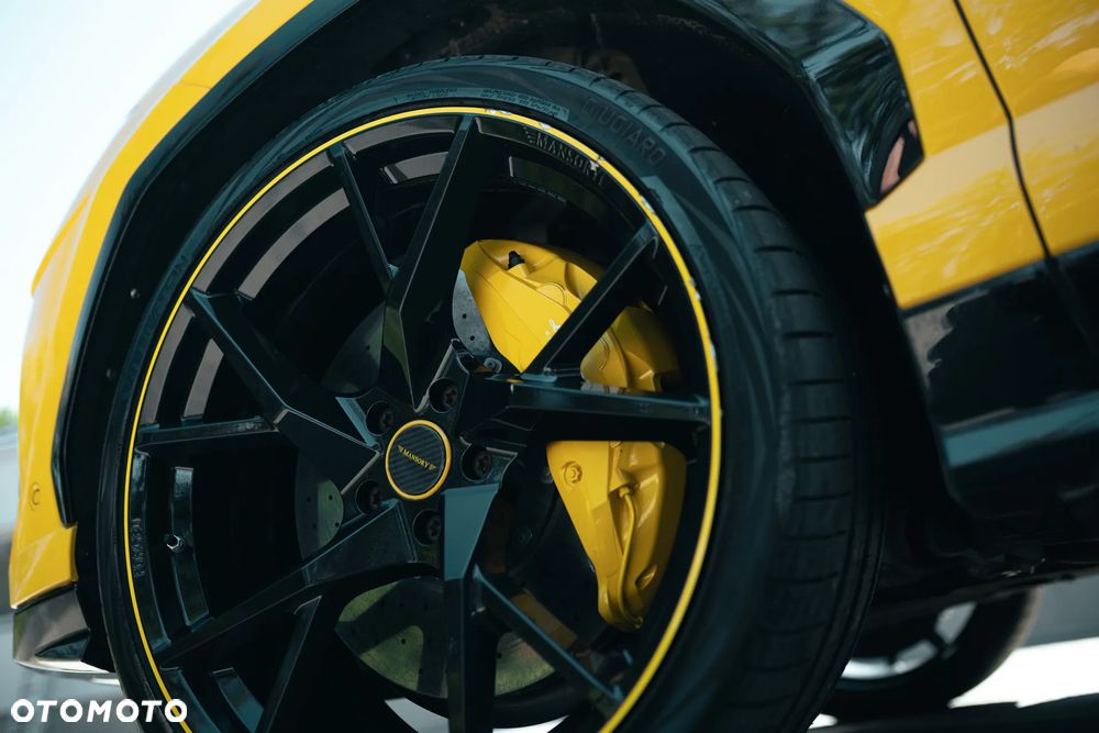 Lamborghini Urus Standard - 16