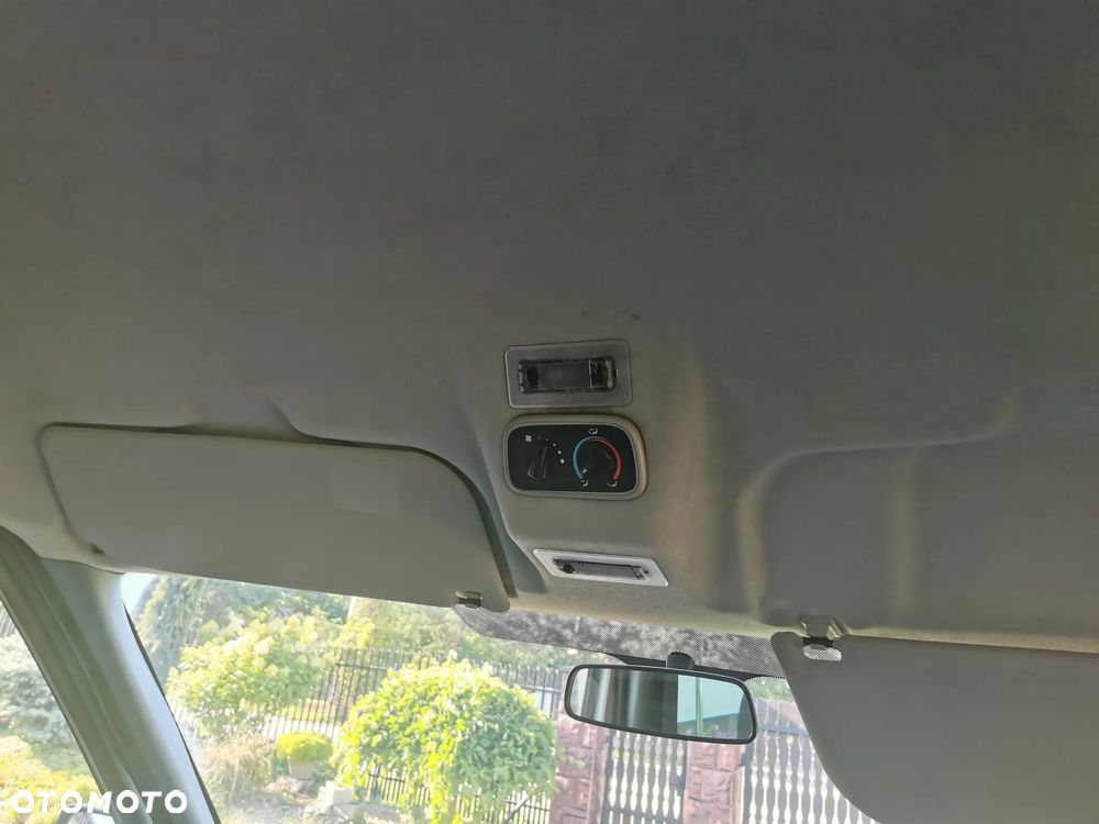 Ford Transit 350L Trend - 33