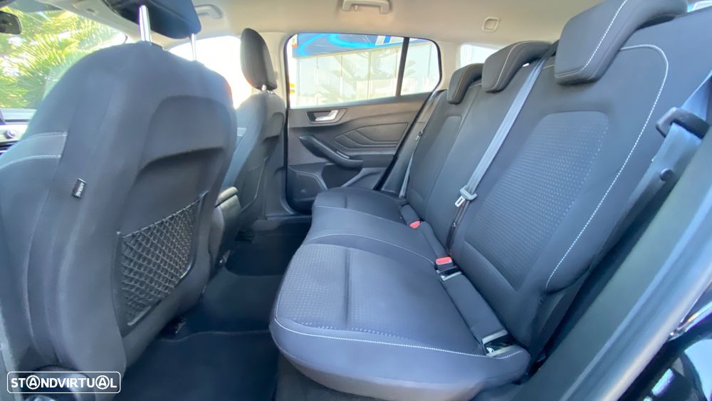 Ford Focus SW 1.5 TDCi EcoBlue Titanium - 22