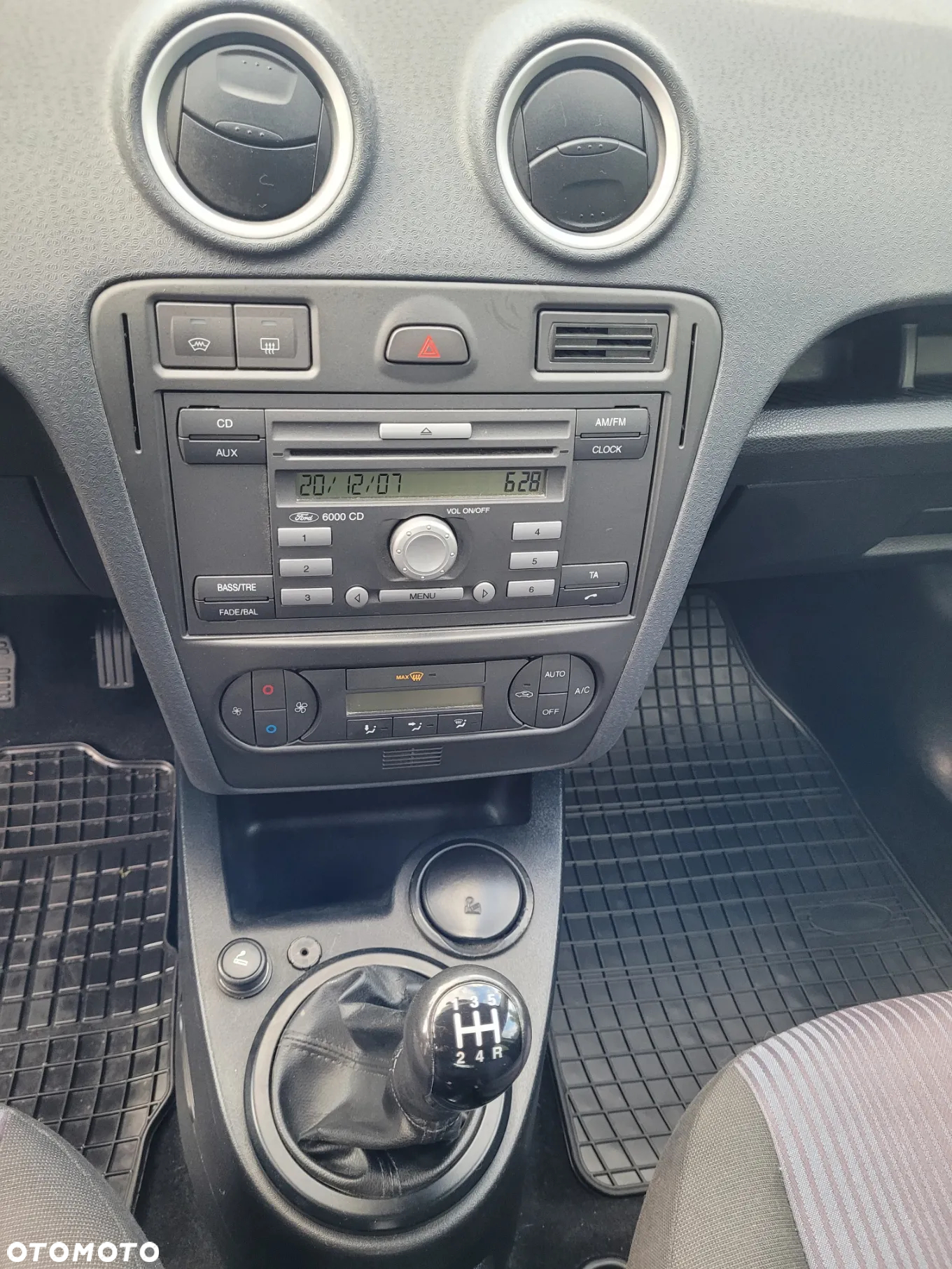Ford Fusion 1.6 Fun X - 15
