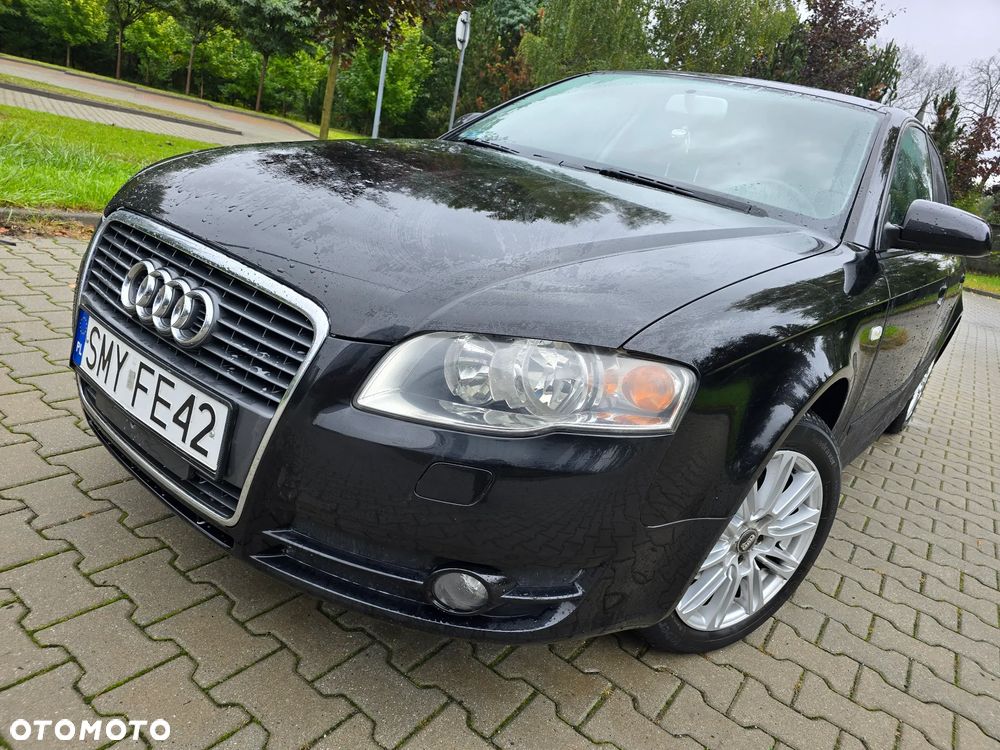 Audi A4 - 1