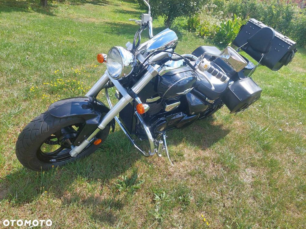 Suzuki Boulevard - 7