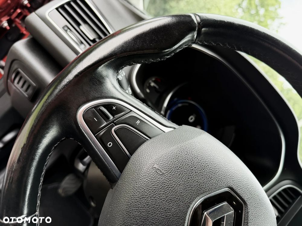 Renault Megane ENERGY TCe 130 Start & Stop LIMITED - 22