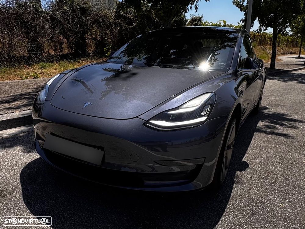 Tesla Model 3 - 6