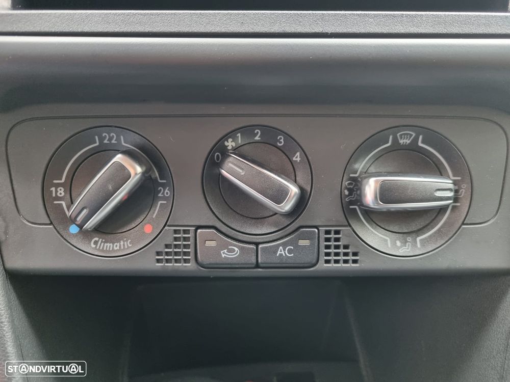 VW Polo 1.2 Highline - 27