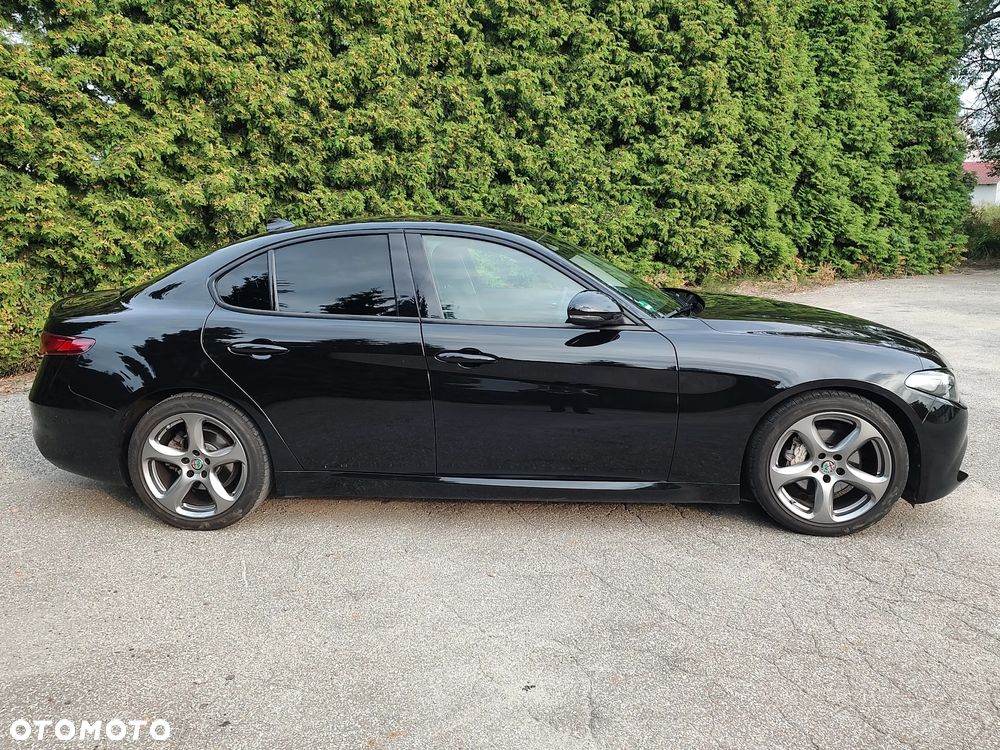 Alfa Romeo Giulia 2.0 Turbo - 7