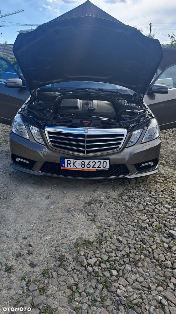 Mercedes-Benz Klasa E 220 CDI BlueEff Avantgarde - 9