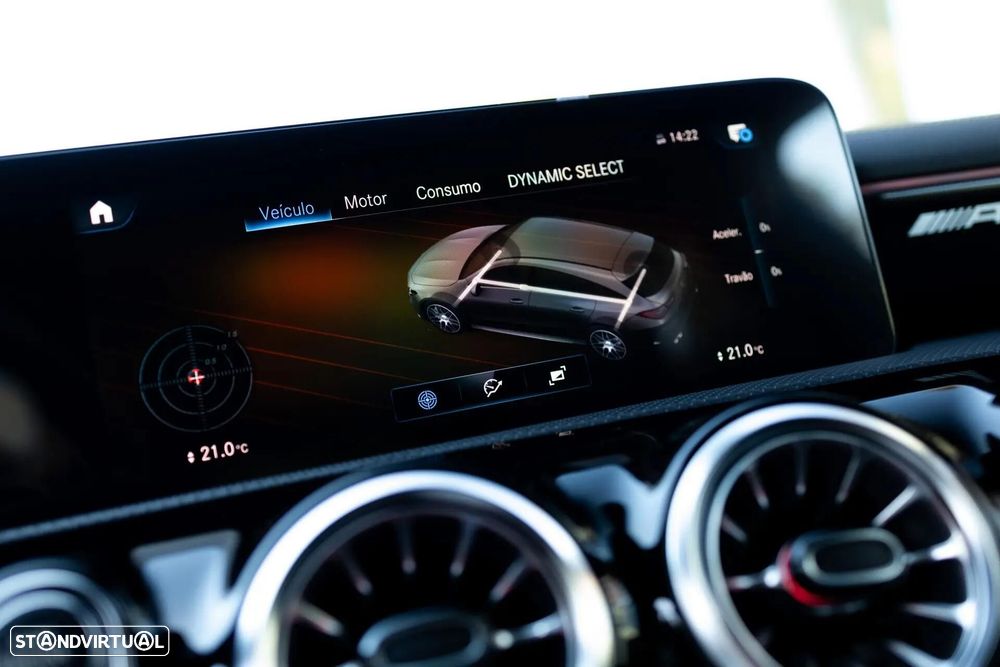 Mercedes-Benz CLA 45 AMG S Shooting Brake 4Matic+ - 37