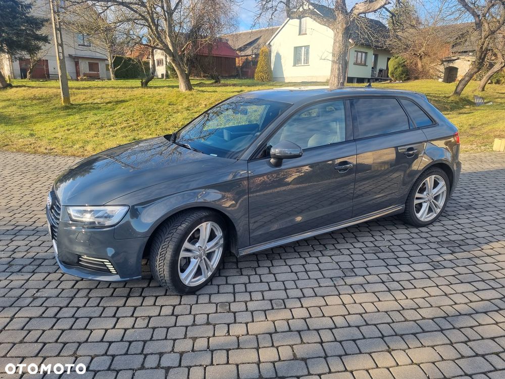 Audi A3 Sportback - 5