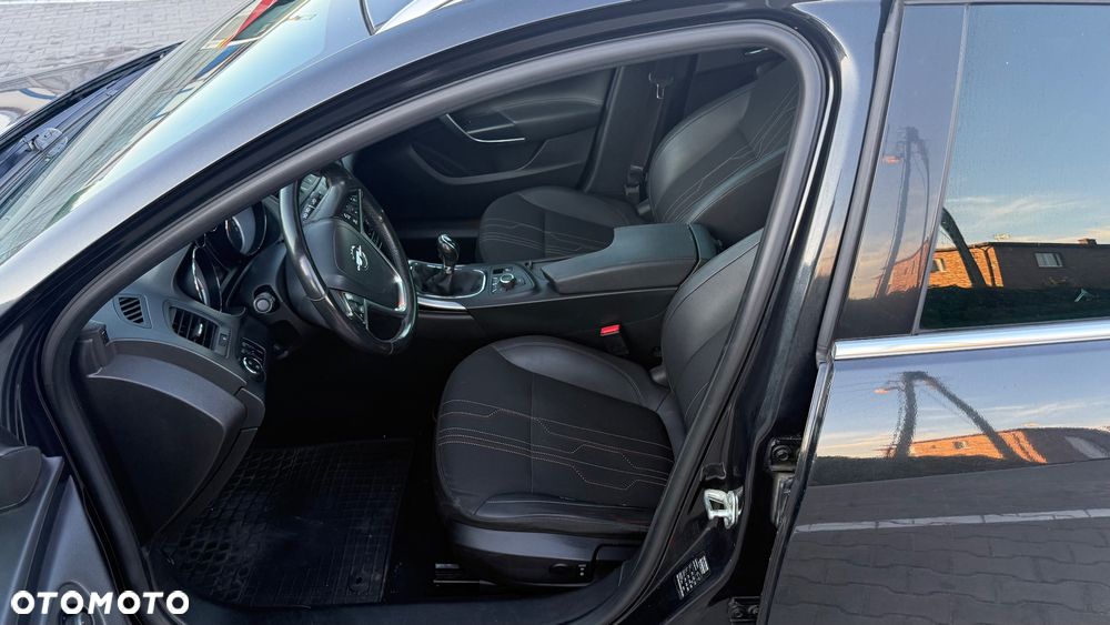 Opel Insignia 2.0 CDTI - 16