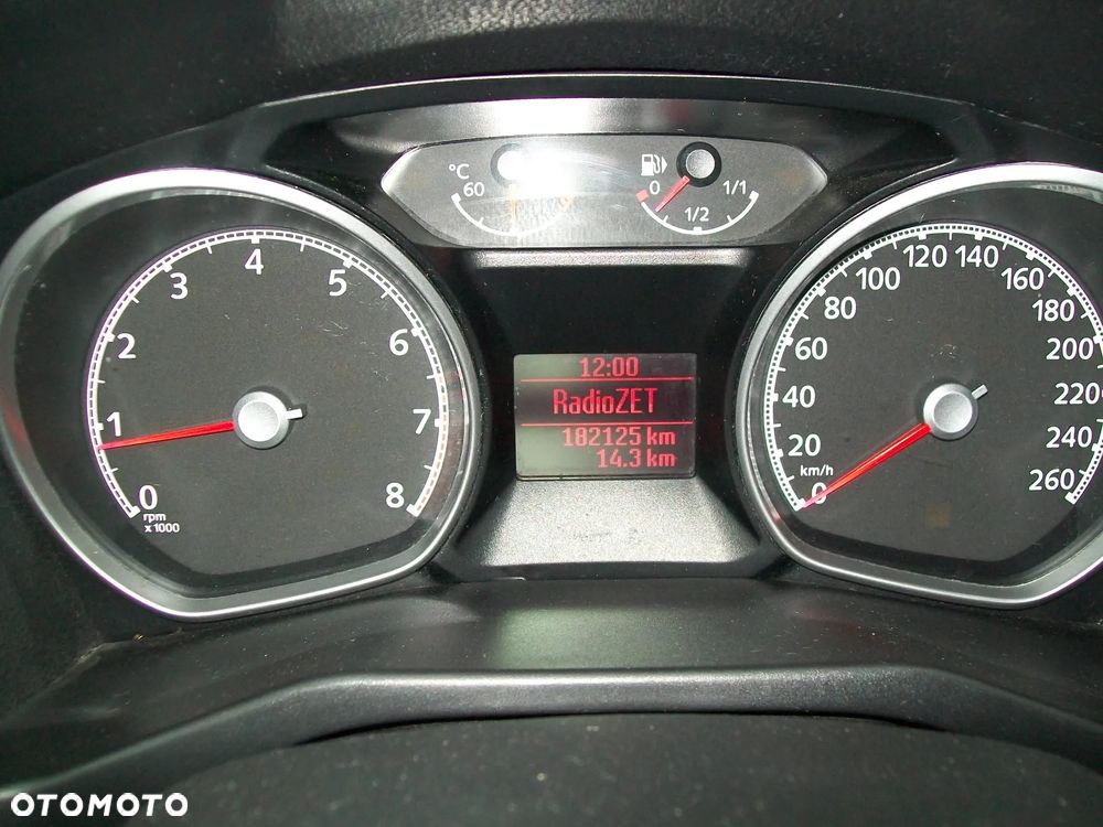 Ford Mondeo 2.0 Ghia - 16