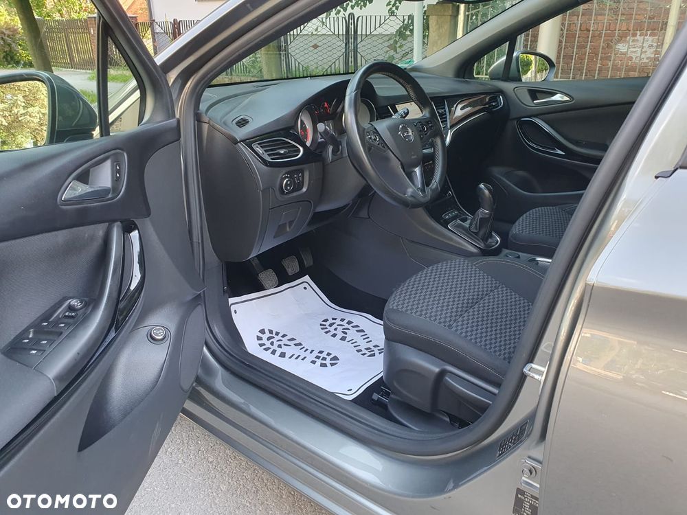 Opel Astra 1.4 Turbo Innovation - 8