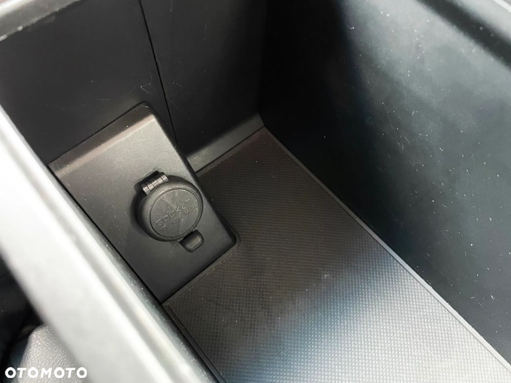 Honda Accord 2.0 i Sport - 39