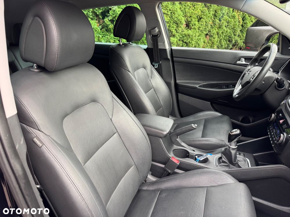 Hyundai Tucson blue 1.7 CRDi 2WD Intro Edition - 13