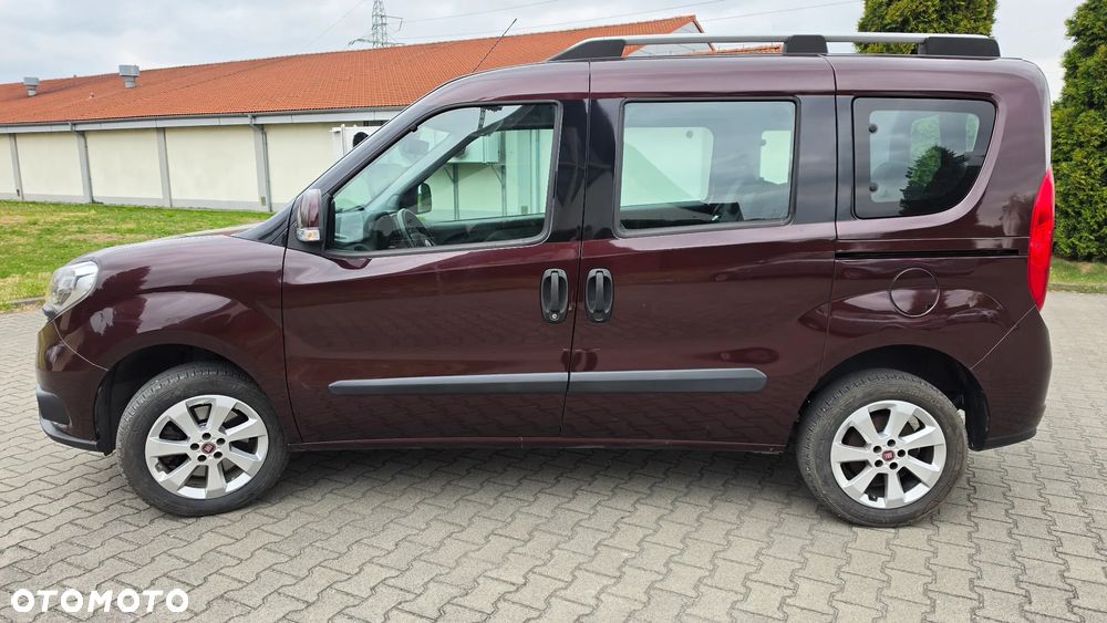 Fiat Doblo 1.4 T-Jet 16V Lounge - 25