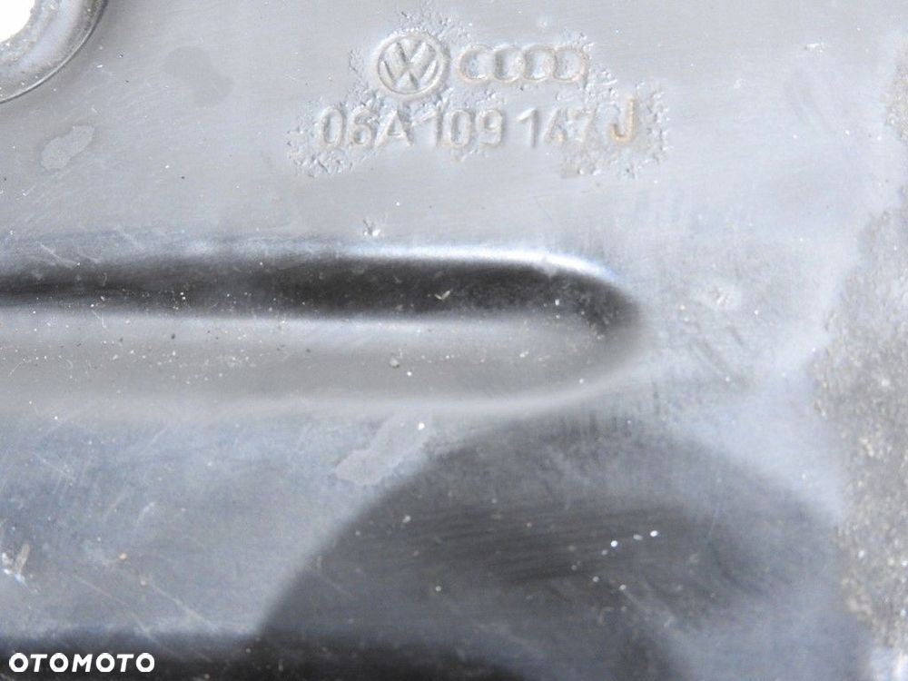 OSŁONA OBUDOWA ROZRZĄDU VW GOLF V 1.6 8V - 7