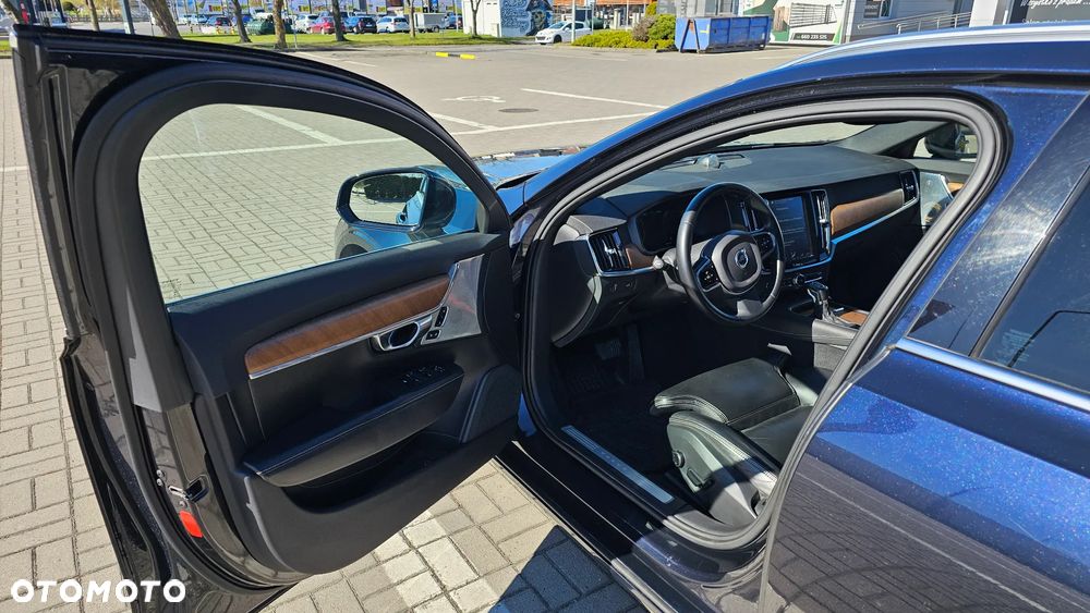 Volvo V90 D4 Inscription - 9
