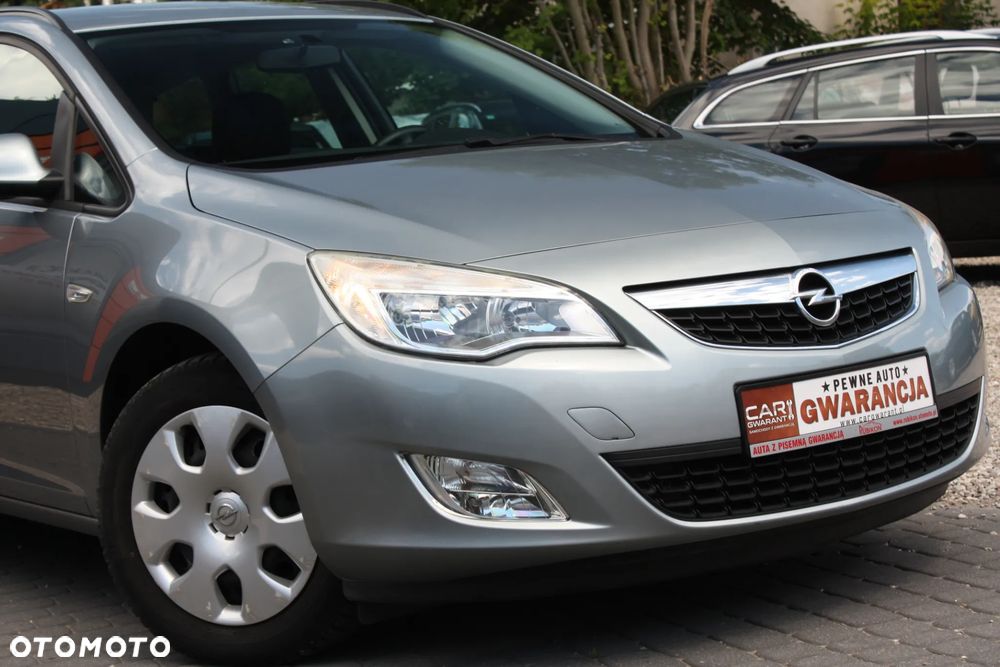 Opel Astra 1.6 Automatik Innovation - 11