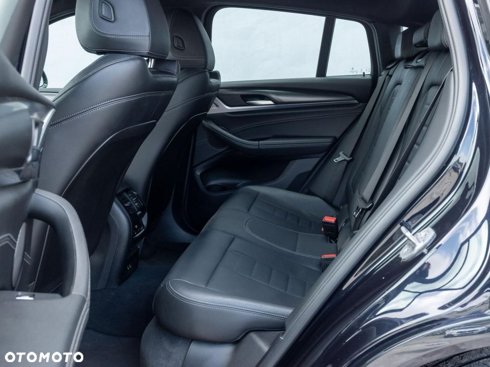 BMW X4 - 14