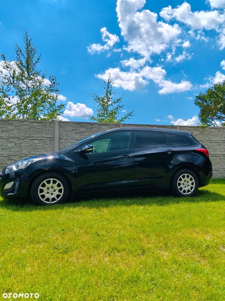 Hyundai i30 1.6 D Classic + DCT - 2