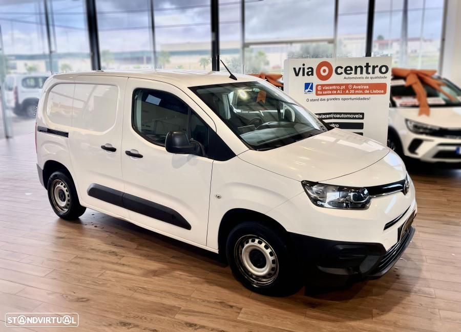 Toyota Proace City 1.5D L1 Comfort 3 Lugares c/IVA DEDUTÍVEL - 5