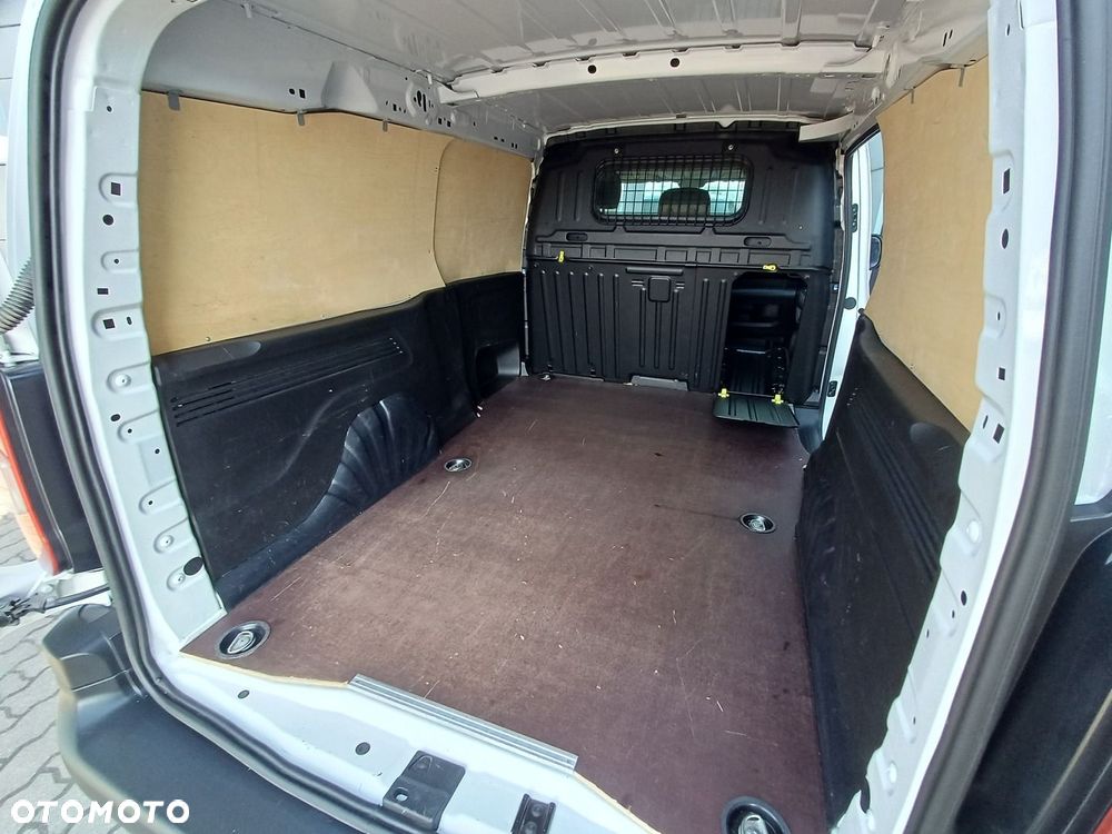 Peugeot Partner - 31