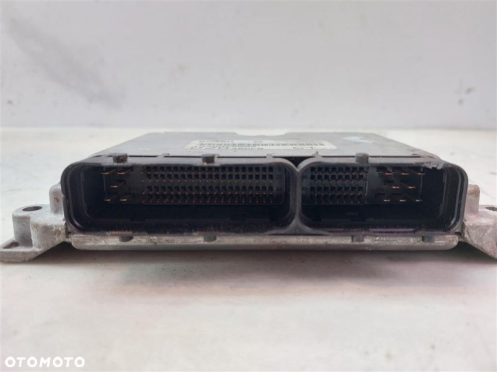 Komputer sterownik silnika Fiat Ducato II 1994-2006 2,8 D 1336825080 - 3