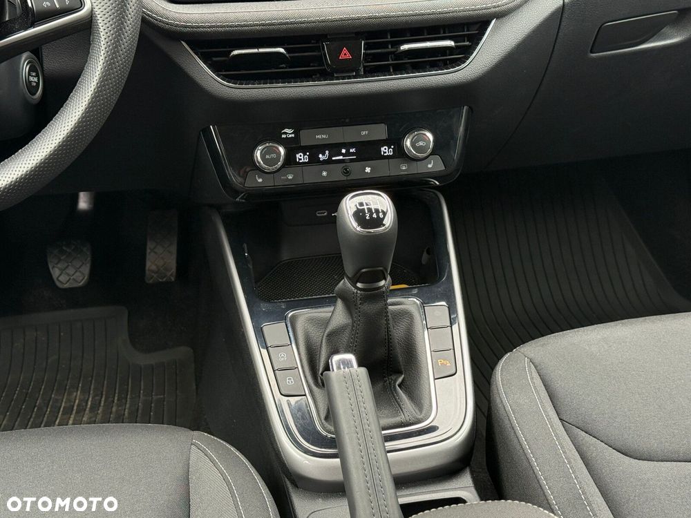 Skoda Fabia 1.0 TSI Monte Carlo - 17
