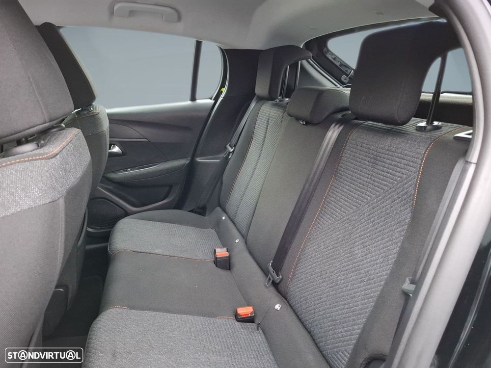 Peugeot 208 1.2 PureTech Active - 12