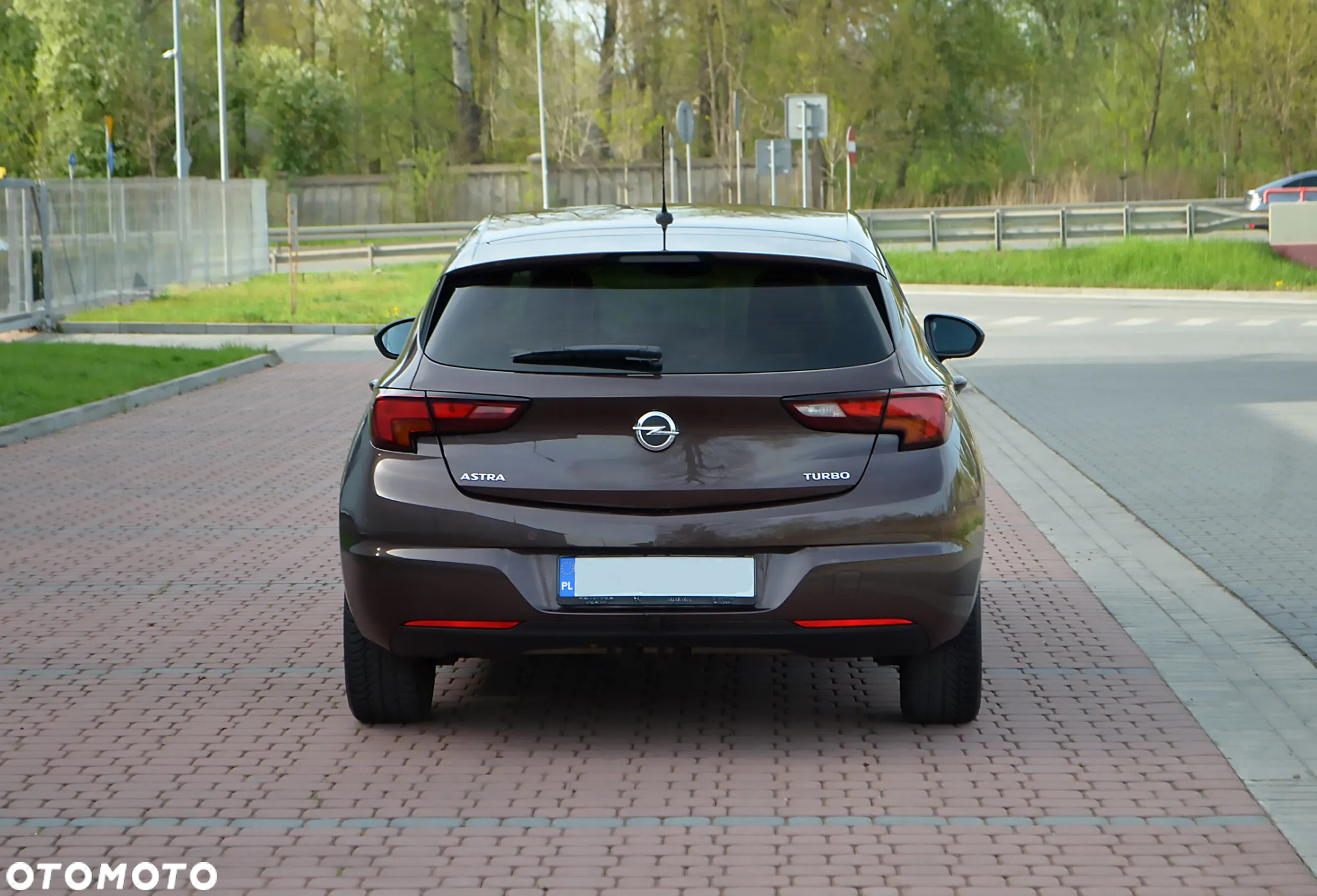 Opel Astra V 1.4 T Dynamic - 21