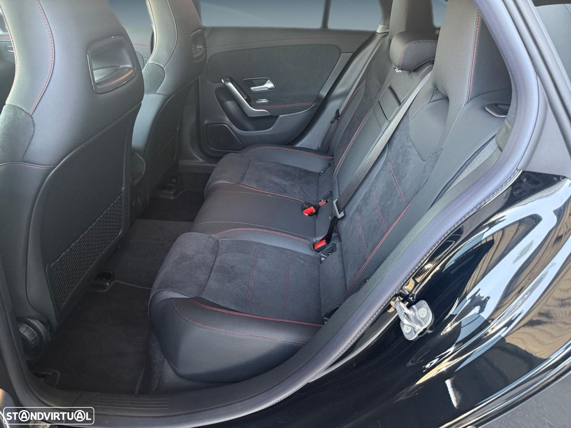 Mercedes-Benz CLA 200 - 14