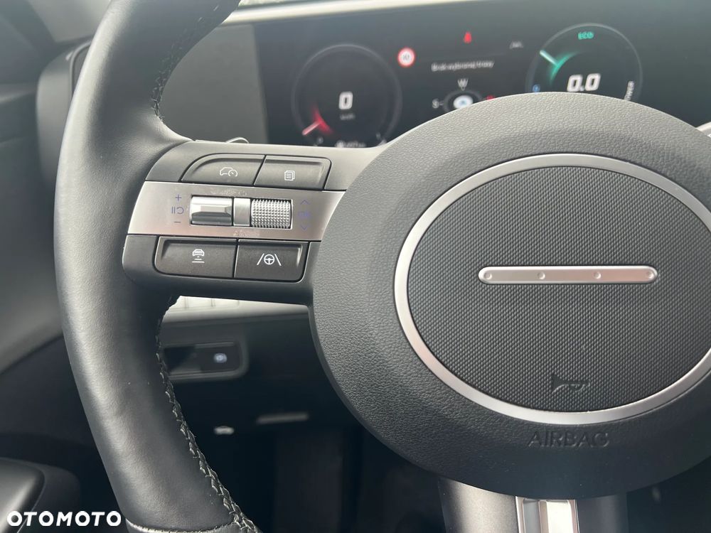 Hyundai Kona 1.6 GDI Hybrid Platinum DCT - 16