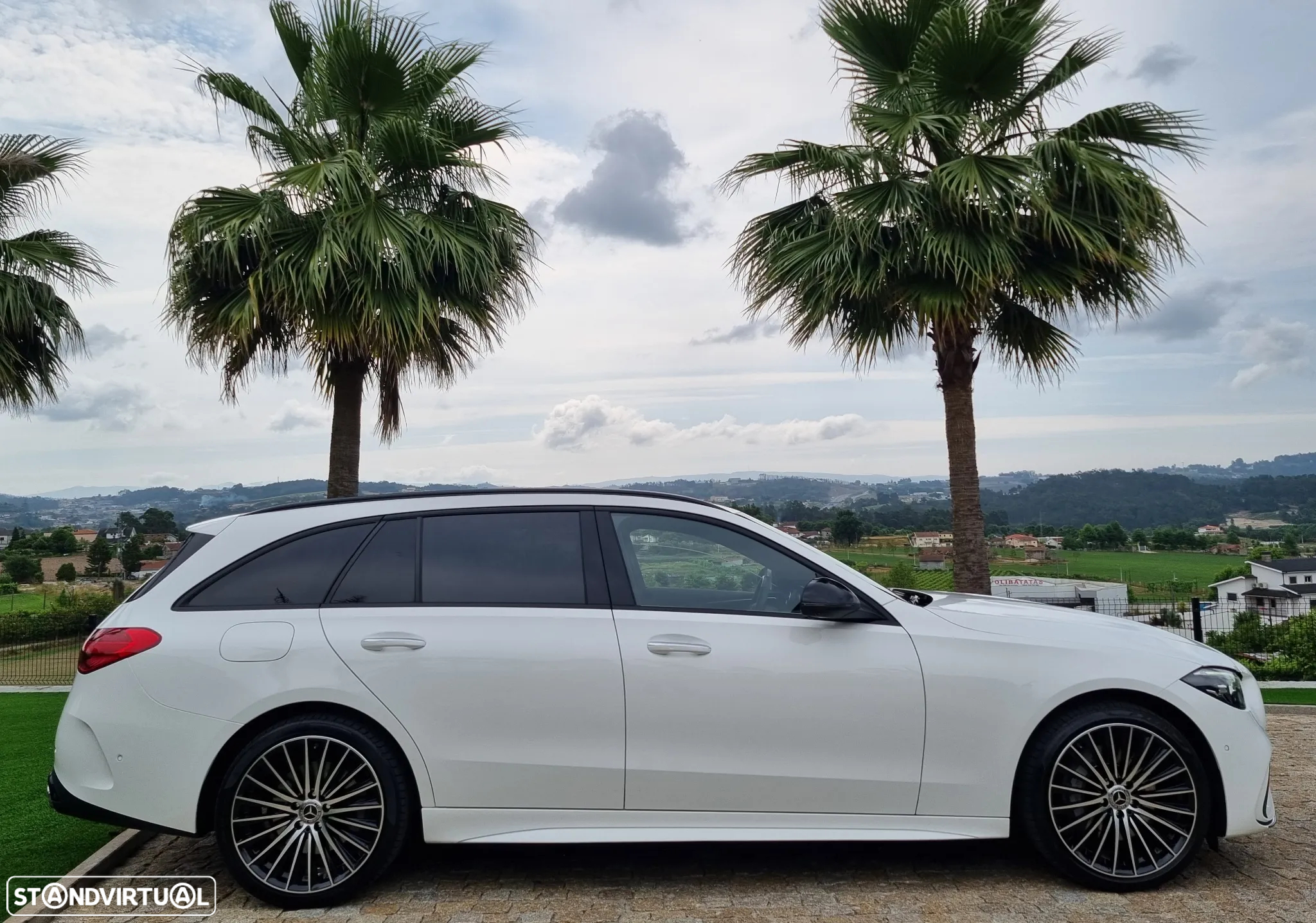 Mercedes-Benz C 300 e AMG Line - 14