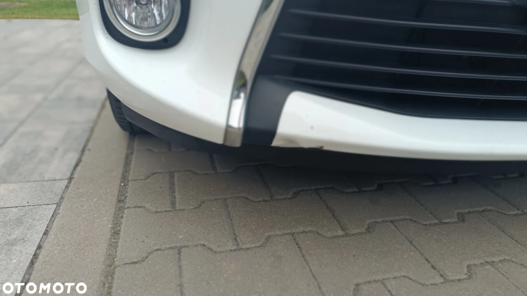 Toyota Yaris 1.33 Premium EU6 - 5