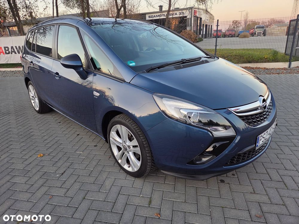 Opel Zafira - 1
