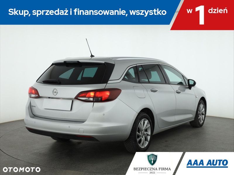 Opel Astra - 7
