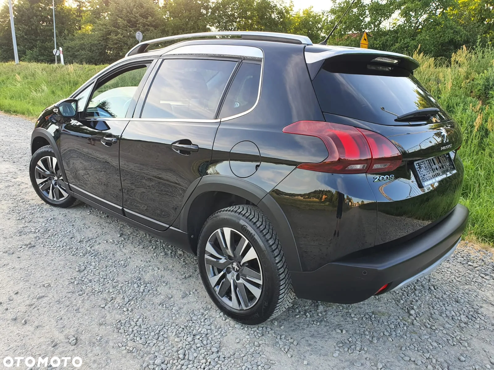 Peugeot 2008 PureTech 110 Stop&Start EAT6 Crossway - 4