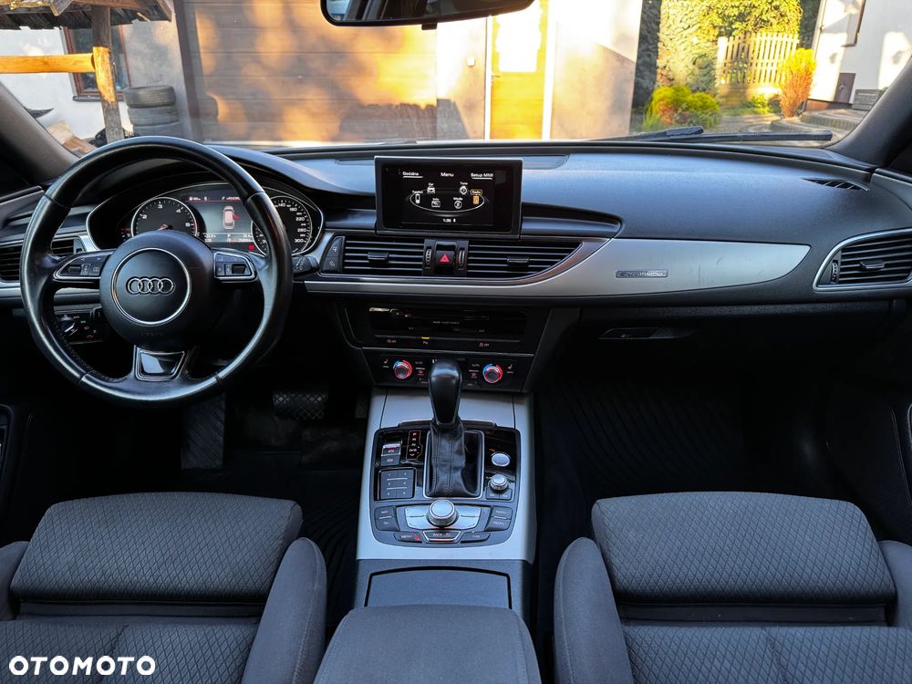 Audi A6 Avant 2.0 TDI Ultra S tronic - 15