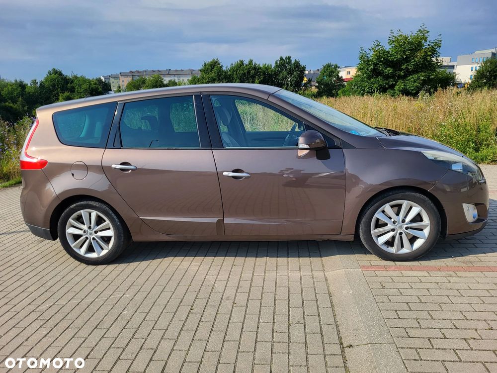 Renault Scenic 2.0 dCi Privilege - 4